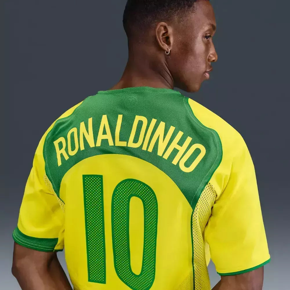 Camisa Seleção Brasileira Retrô 2004/05 Ronaldinho #10 Nike Masculina -Total 90
