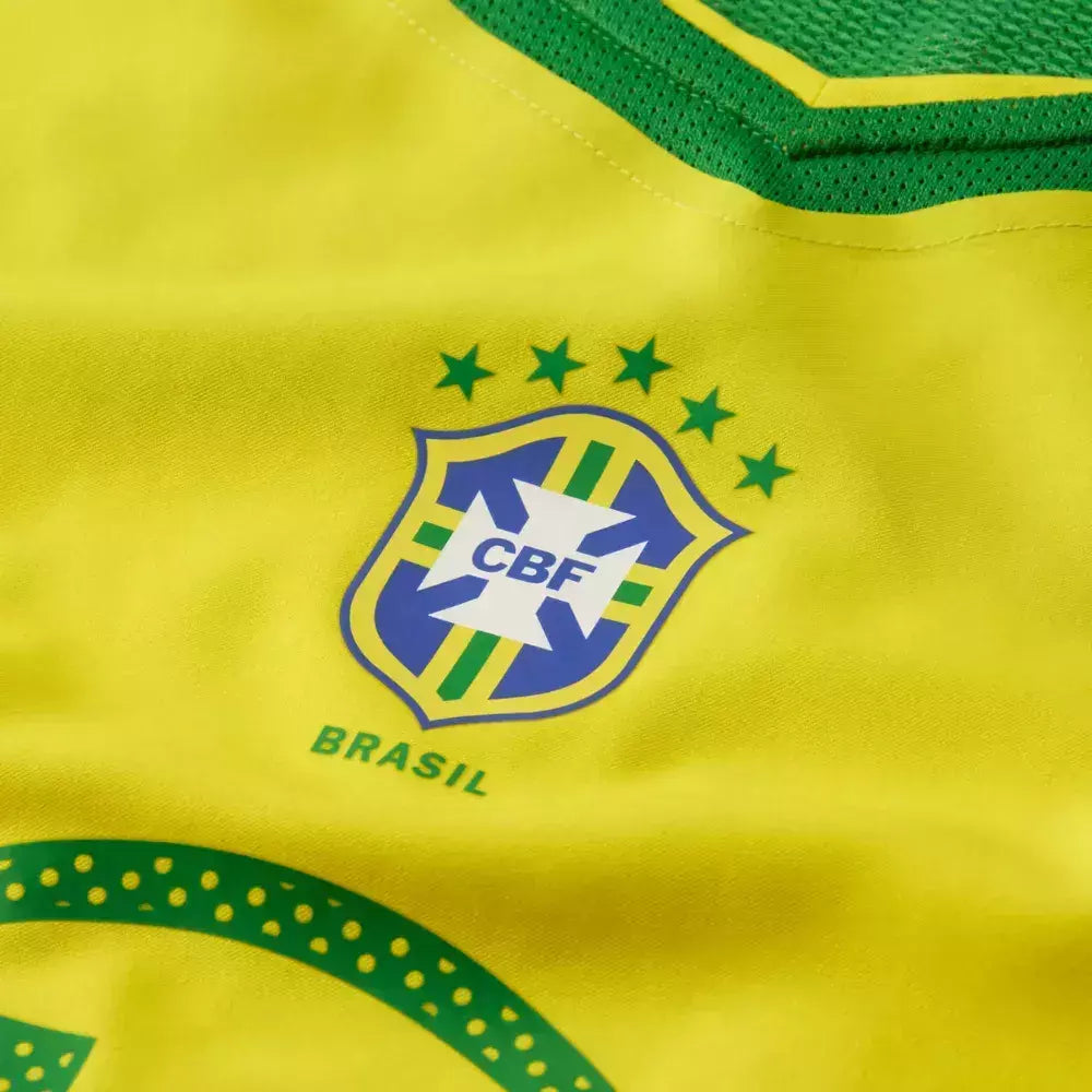 Camisa Seleção Brasileira Retrô 2004/05 Ronaldinho #10 Nike Masculina -Total 90