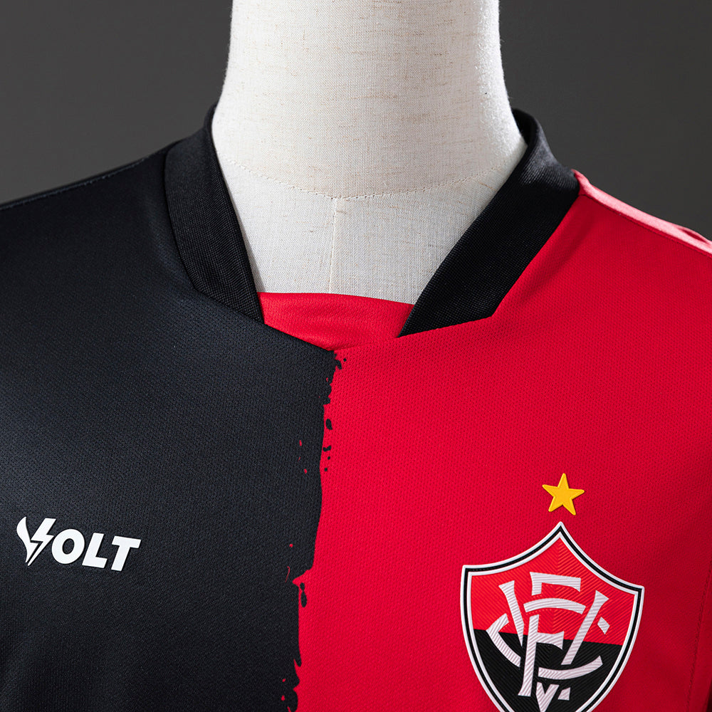 Camisa Vitória Rubro-Negra 25/26 – Manto Dividido Leão da Barra
