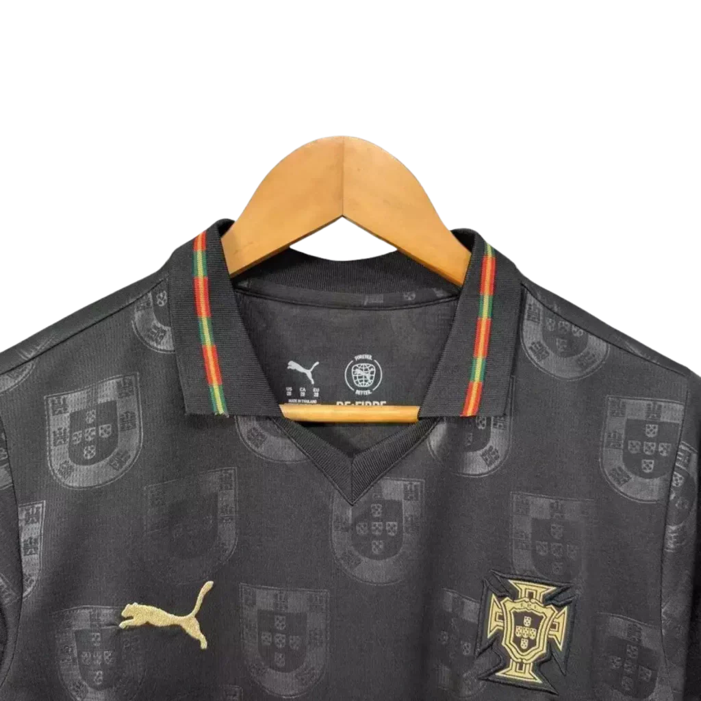 Conjunto Infantil Portugal "Pantera Negra" 2025/26 Puma - Preto