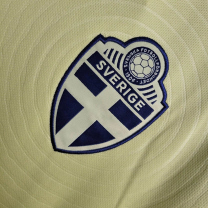 Camisa Suécia Home Eurocopa 24/25 - Torcedor Adidas Masculino - Amarelo