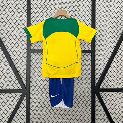 Conjunto Infantil Seleção Brasileira 2004