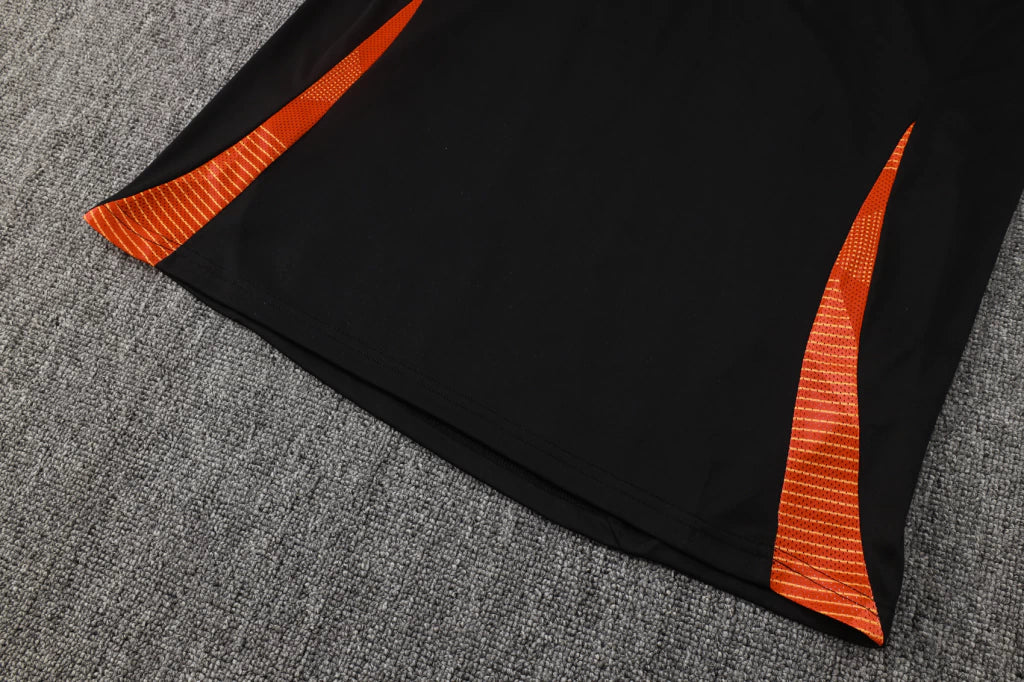 Conjunto de Viagem Internacional - 25/26
