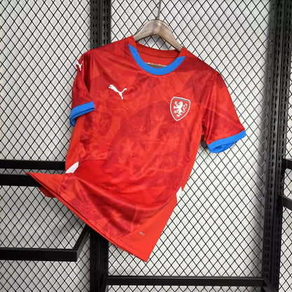 Camisa República Tcheca Home Eurocopa 24/25 - Torcedor Puma Masculino - Vermelho
