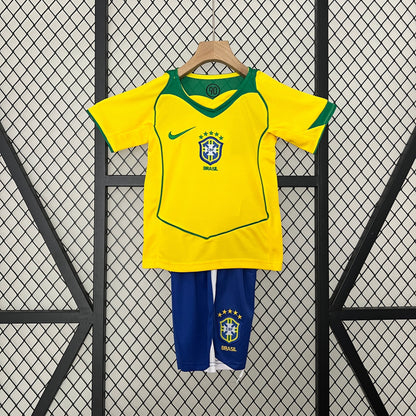 Conjunto Infantil Seleção Brasileira 2004