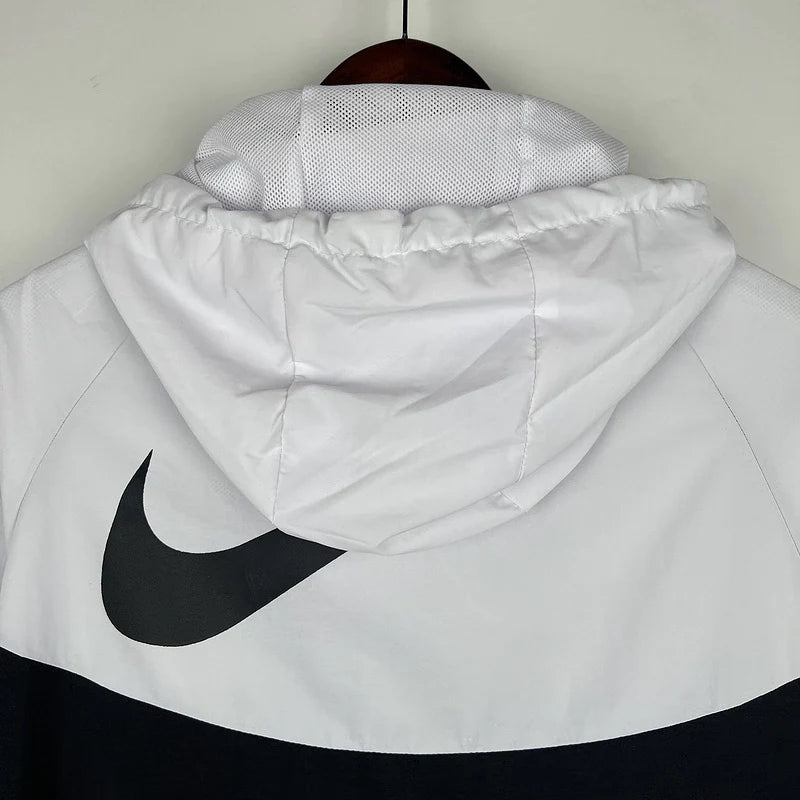 Corta Vento Nike Masculino - Preto e Branco