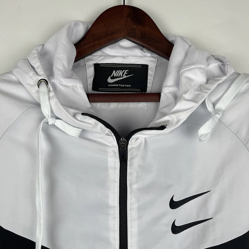 Corta Vento Nike Masculino - Preto e Branco
