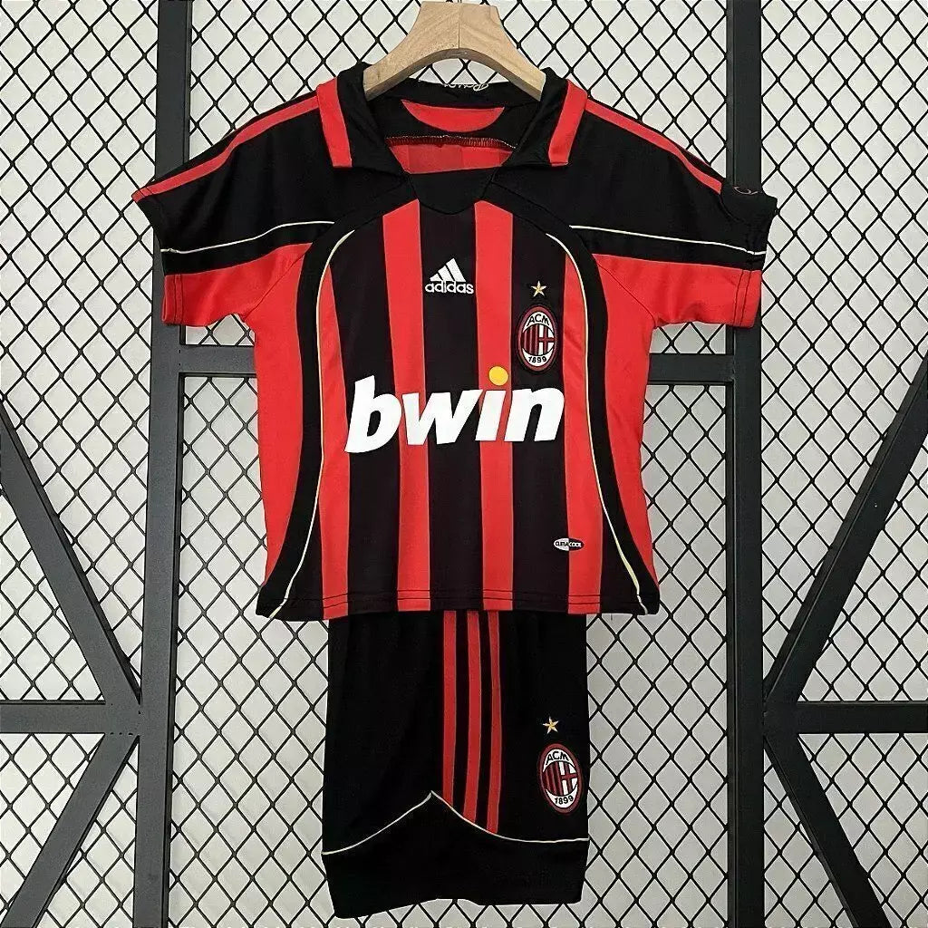 Conjunto Infantil Milan AC 06/07 - Retrô